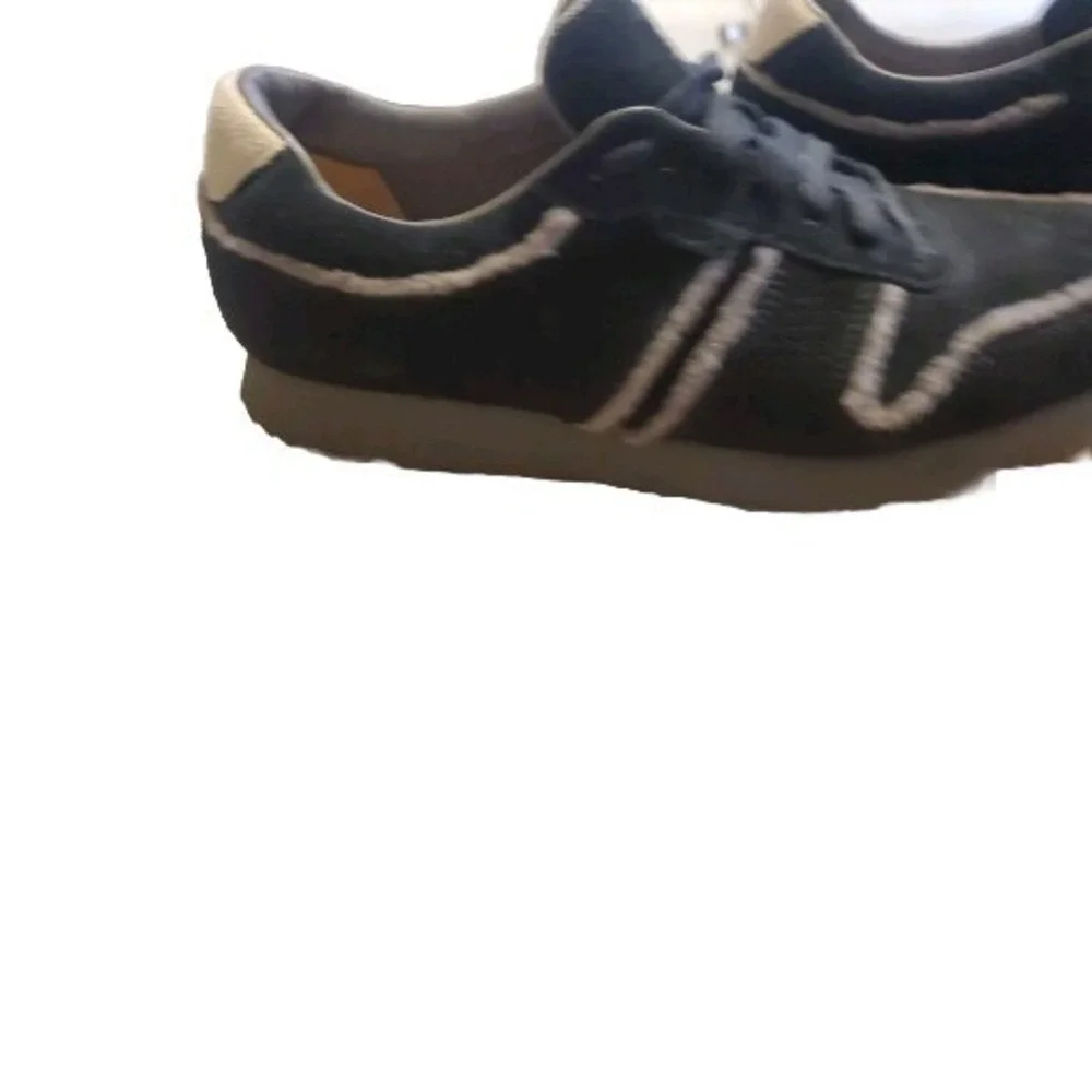 UGG Trigo Spill Seam Mens 11 Black Suede Sheepskin Sneaker Shoes Trainer 1110595